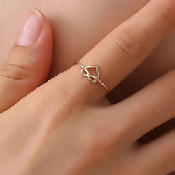 Midnight Rose Heart Ring