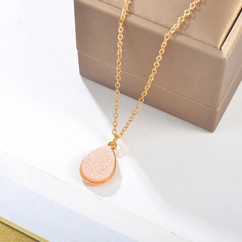 Dewdrop Pendant Necklace